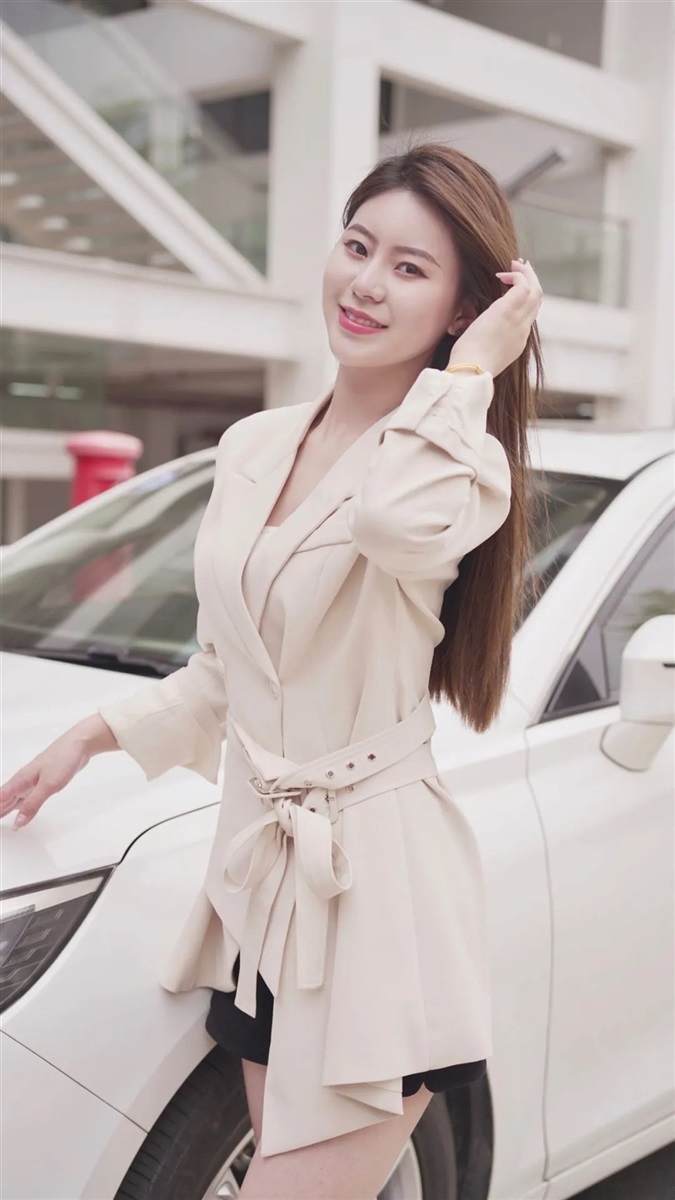 網紅主播帶你看17c.com五一雲車展(zhǎn)!#8725