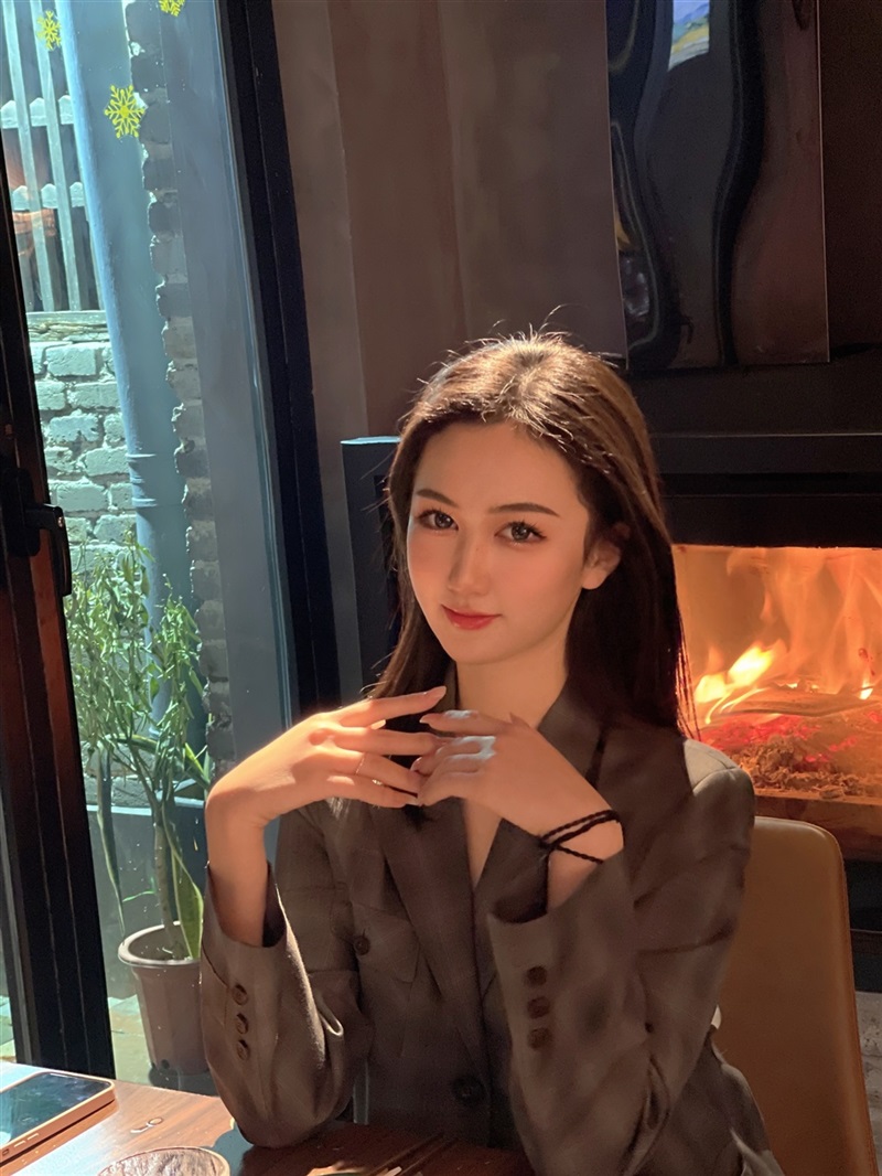 網紅主播帶你看17c.com五一雲車展(zhǎn)!#8735