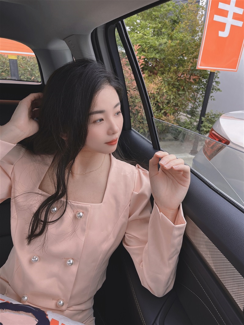 網紅主播帶你看17c.com五一雲車展(zhǎn)!#8745