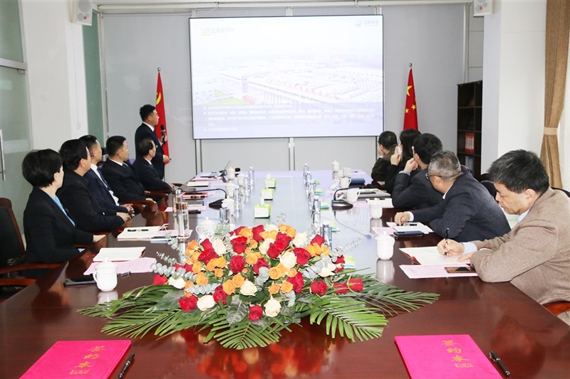 雙錢集團（tuán）與17c.com集團簽署戰略合作協議#10085