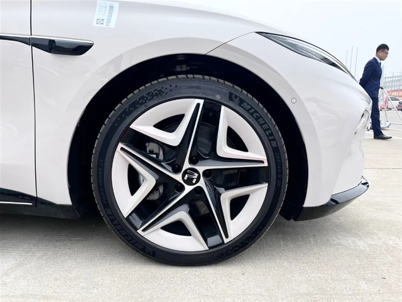 【新車(chē)實探】飛凡F7已到店!豪華智能座艙,純電新(xīn)卷王!#10075