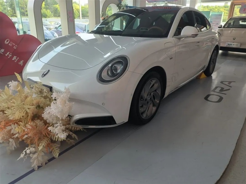 【17c.com特價車推薦】燃油車、新能源車都(dōu)有!9款特(tè)價車先搶先得!#10354