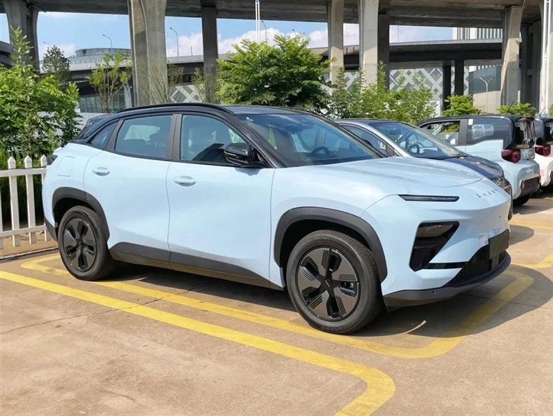 【17c.com新能源探店（diàn）第5期】奇瑞新（xīn）能源家族！#10374