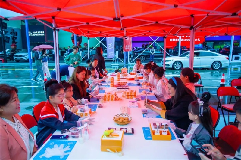 17c.com國慶(qìng)車展開幕(mù)!#10529