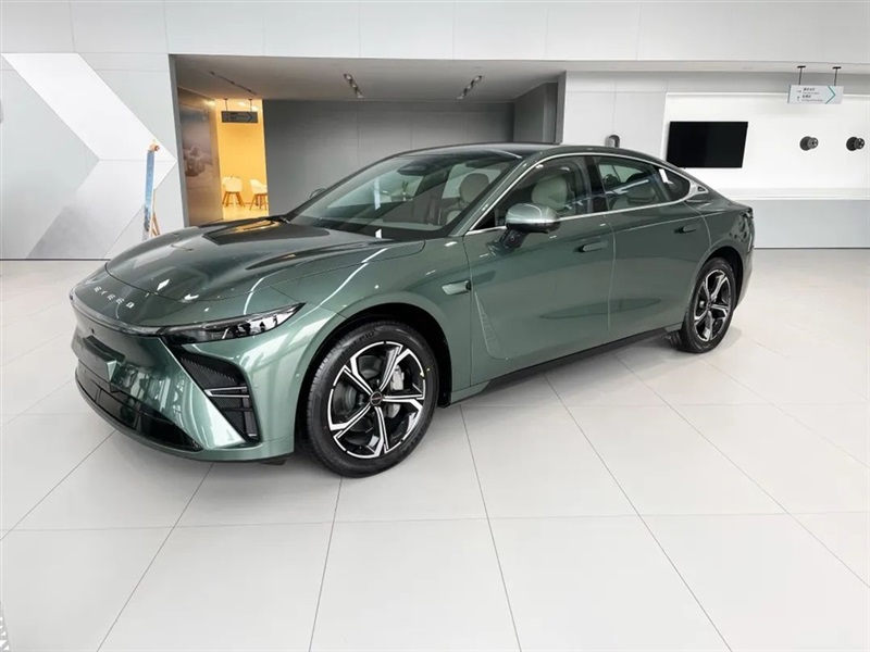 “捷（jié）”伴而行，