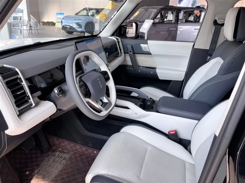 【17c.com新（xīn）能源探店第15期（qī）】潮盒電動SUV—iCAR 03#11200